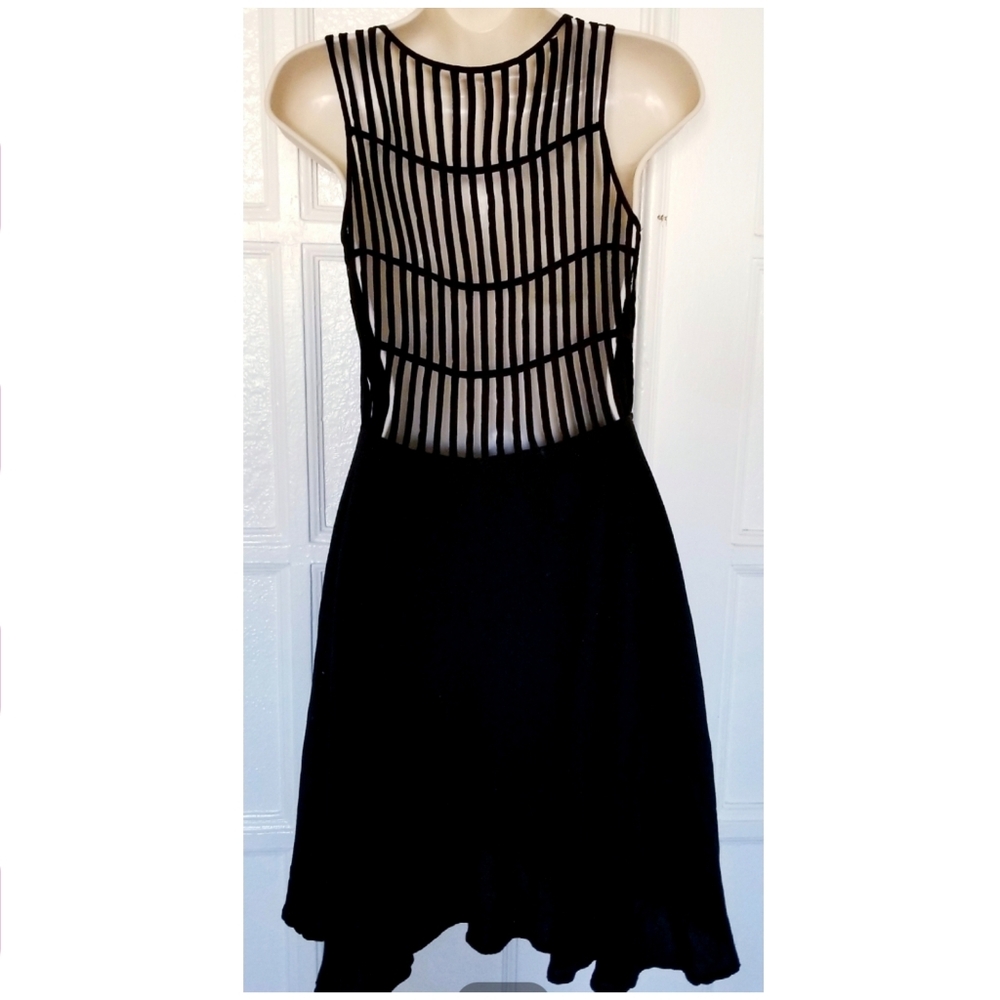 Back Caged Goth Sleeveless Dress Night Out Size SMALL ⚘️HP⚘️ - Picture 2 of 11